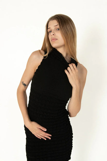Black Bubble Sleeveless Mock Dress