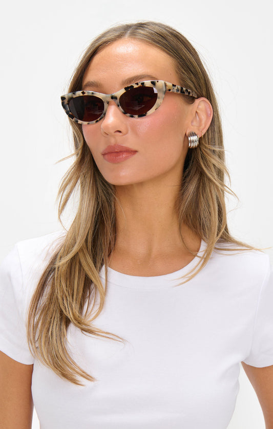 Banbé Eyewear The Estella Sunglasses ~ Blonde Tort