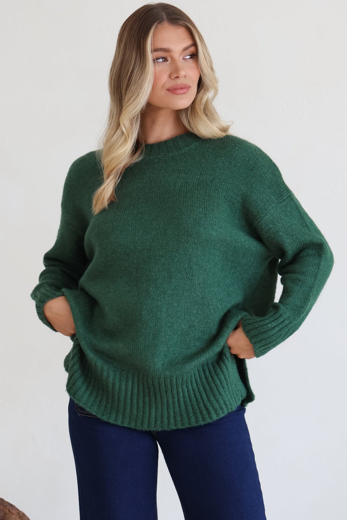 Sammy Jumper - Crew Neck Ribbed Shark Bite Hemline Jumper in Green