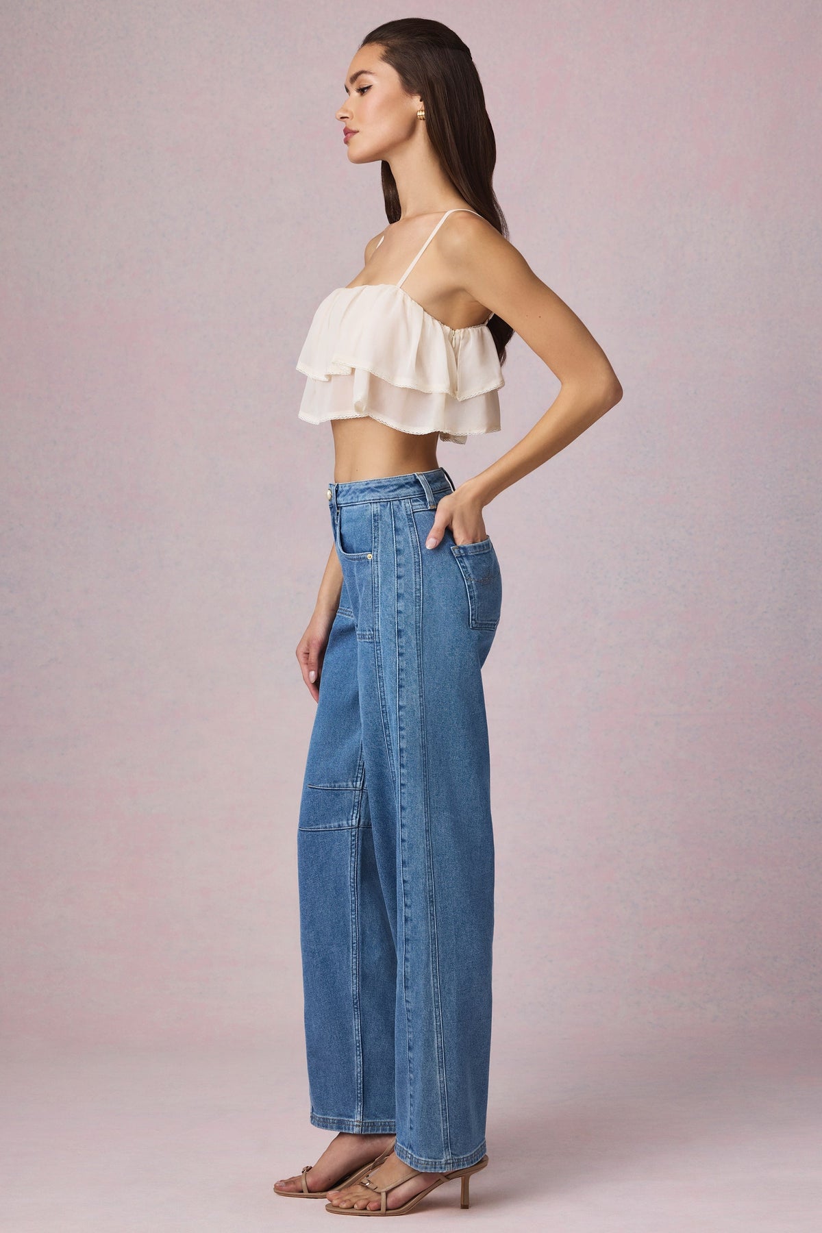 Mid-Rise Barrel-Leg Jeans in Mid-Blue Wash